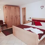 بيت ضيافة La Majon De Fohten 4*