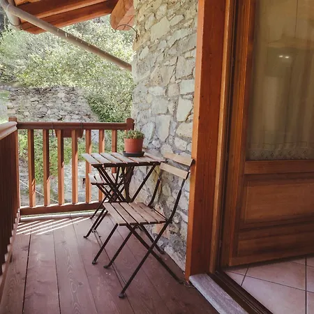 בית הארחה La Majon De Fohten מונז'ובט